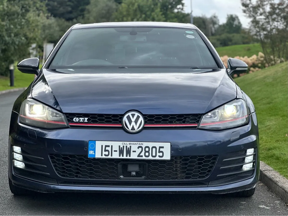 Volkswagen Golf Gti 1.4 tfsi automatic - Image 2