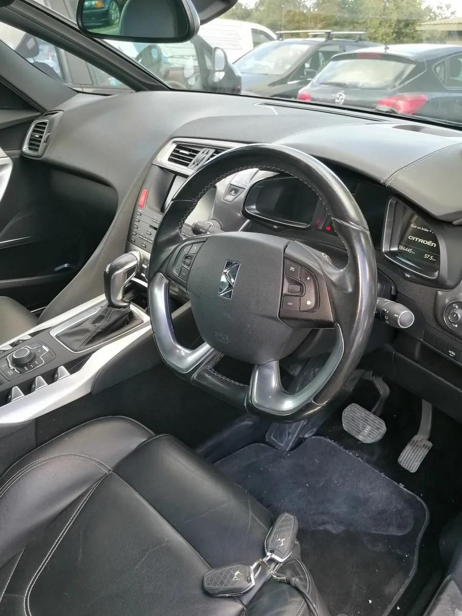 DS Automobiles DS 5 2014 - Image 3