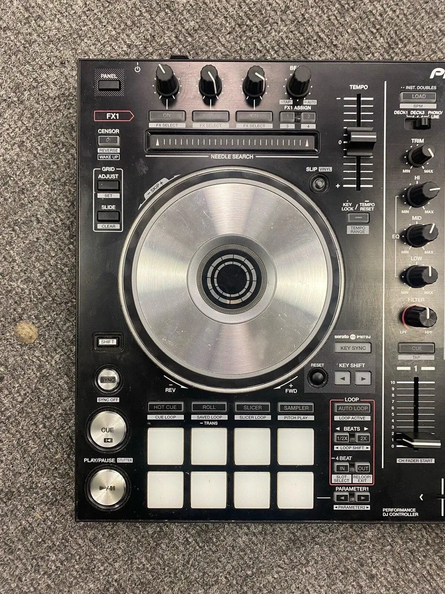 Pioneer DDJ SR2 with Power Supply - Image 2
