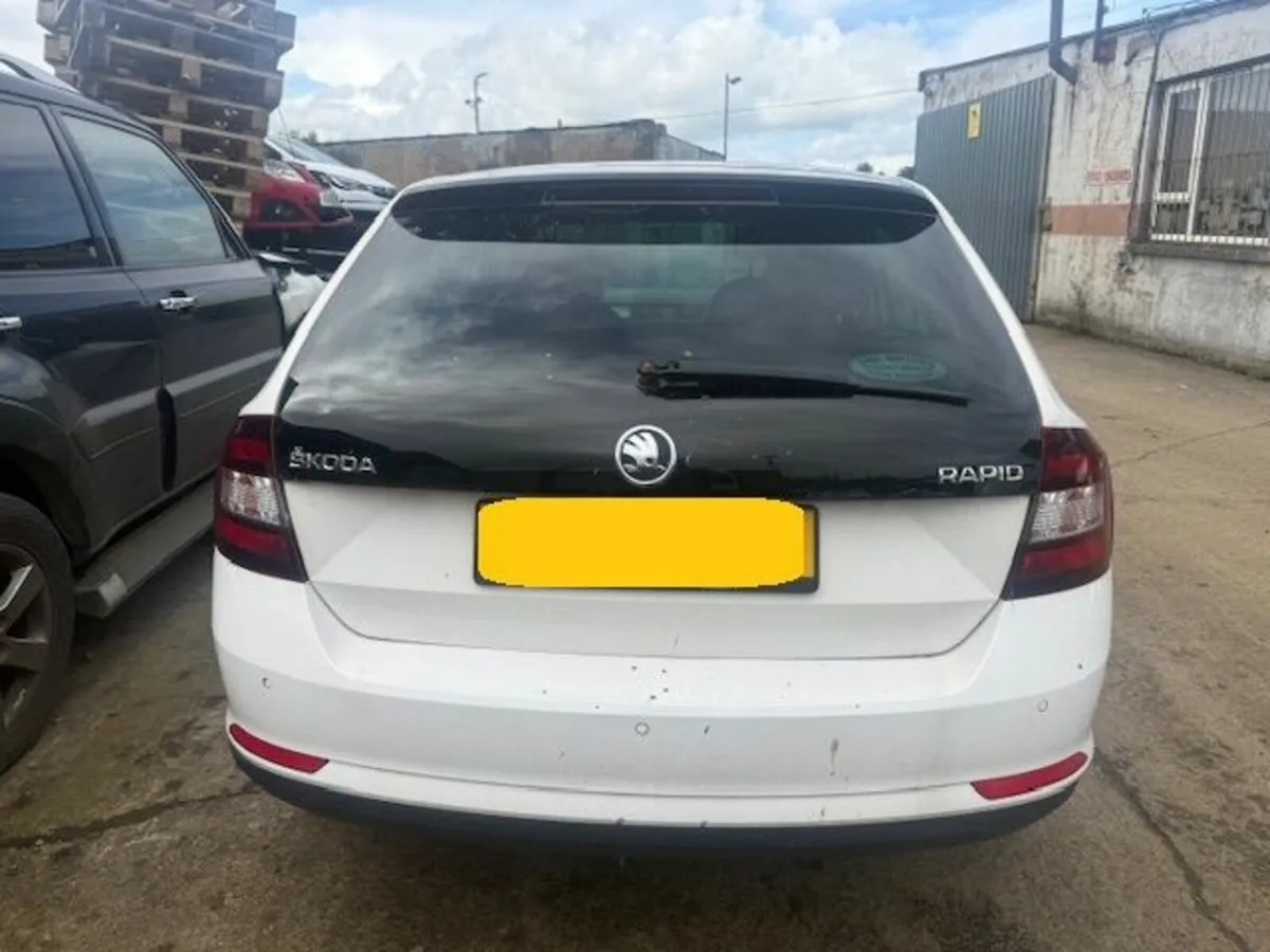 2014 SKODA RAPID 1.6L-D - Image 4