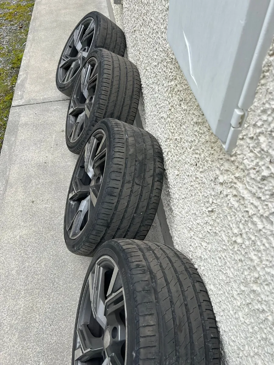 4 Alloy Wheels 19 inch - Image 1