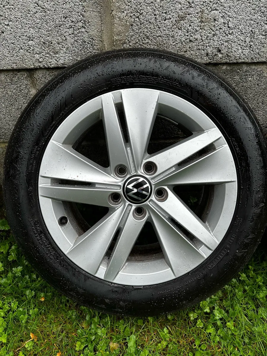 Genuine VW 16” Alloys Immaculate Great Tyres - Image 2