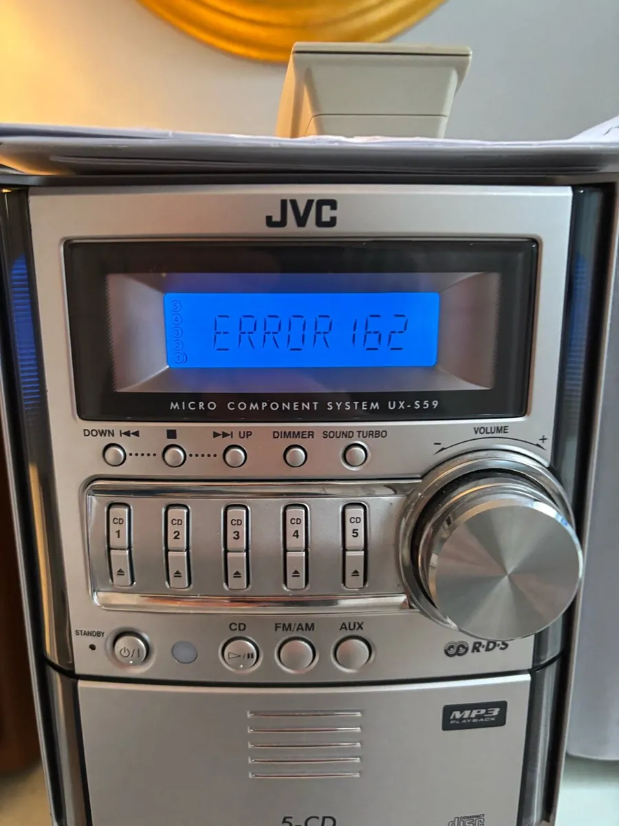 JVC HiFi system - Image 4