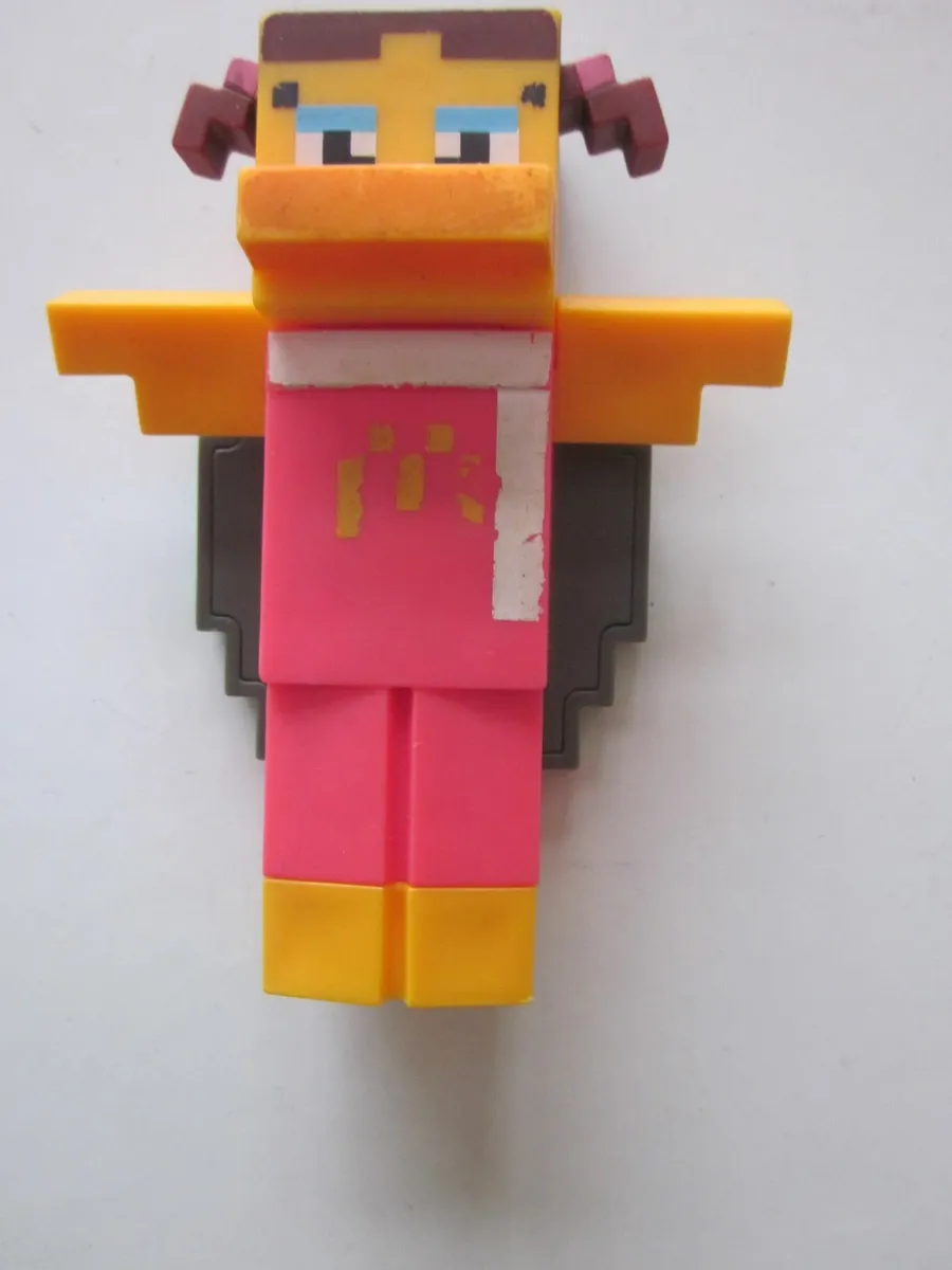 McDonald MinecraftAdult Meal Toyn Birdie Wings - Image 1