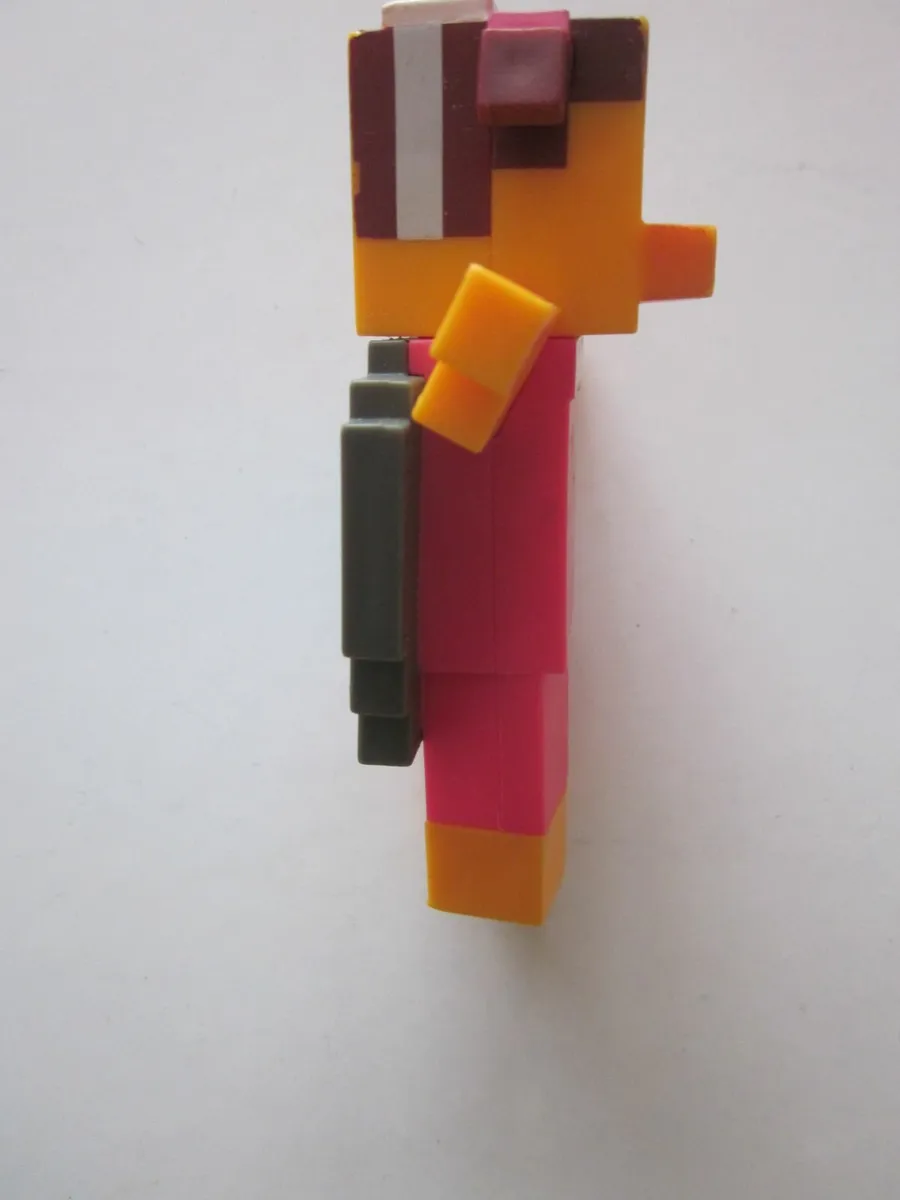 McDonald MinecraftAdult Meal Toyn Birdie Wings - Image 2