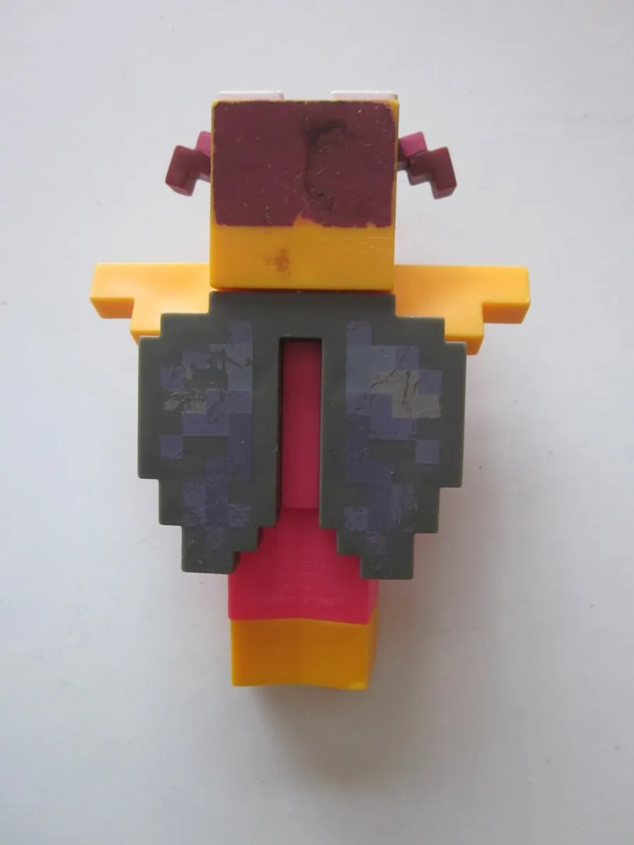 McDonald MinecraftAdult Meal Toyn Birdie Wings - Image 3