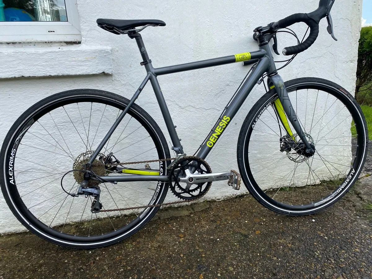 Genesis CDA Disc Gravel/Road Bike - Image 1