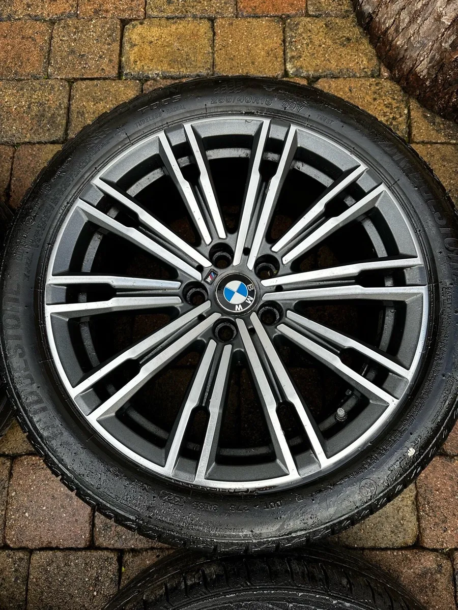 Genuine BMW 18” 790m Alloys Great Tyres - Image 3