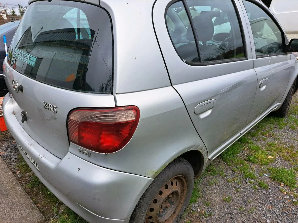 Toyota yaris - Image 1