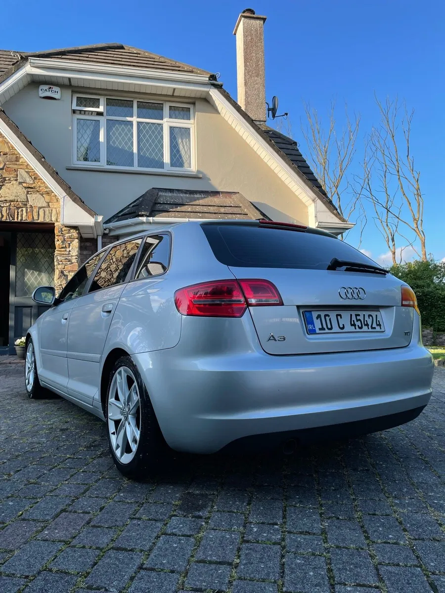 2010 Audi A3 1.6 TDI Sportback - Image 2