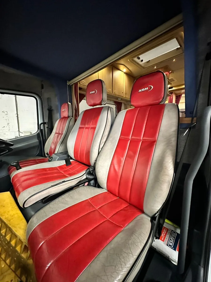 2002 MERCEDES KRM RACE TRUCK / MOTORHOME - Image 4