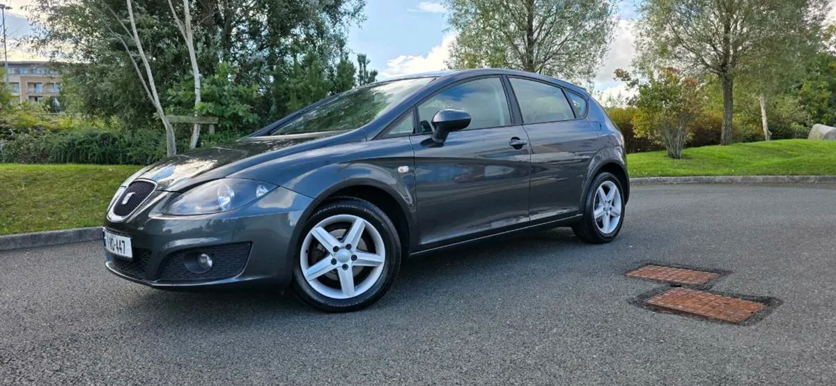 Car - Image 1