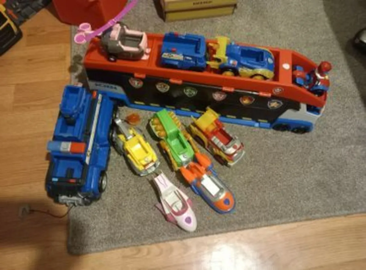 Paw Patrol Trucks x2 & Cars - Image 1