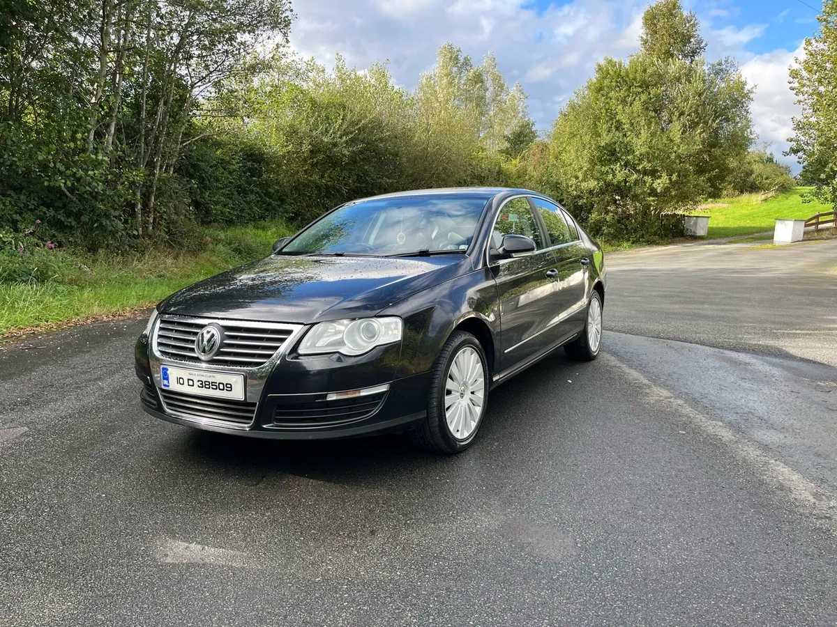 Volkswagen Passat(Full Years Test) - Image 1