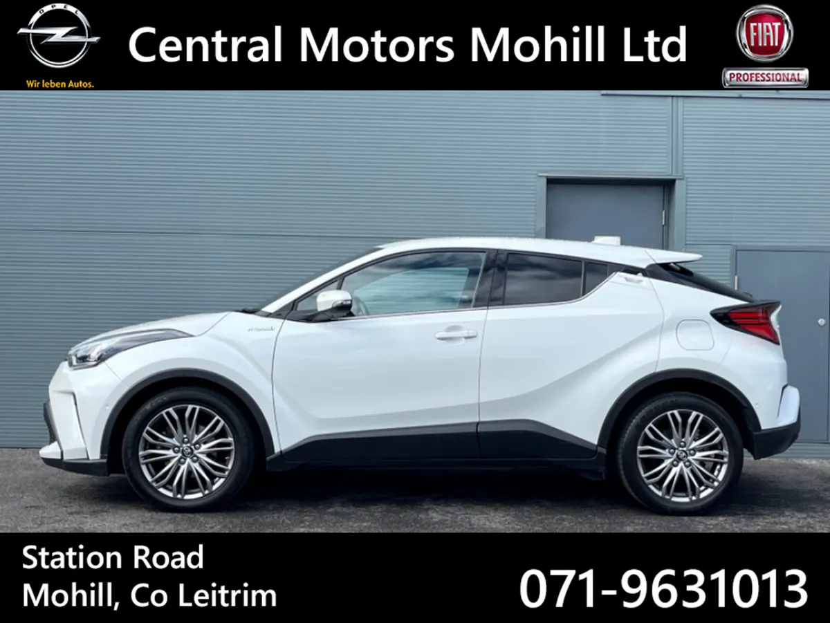 Toyota C-HR 1.8 HYBRID SOL  AUTOMATIC | Low KMS | - Image 2