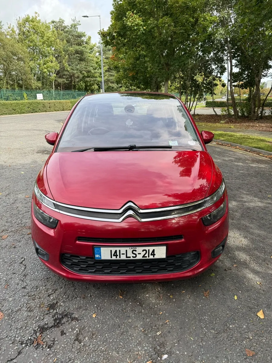 Car - Image 1