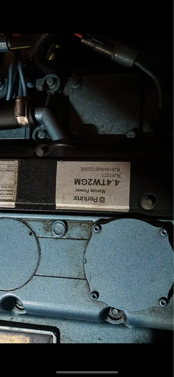 Hydraulic Pumps/Hi-Ab/Perkins engine - Image 3