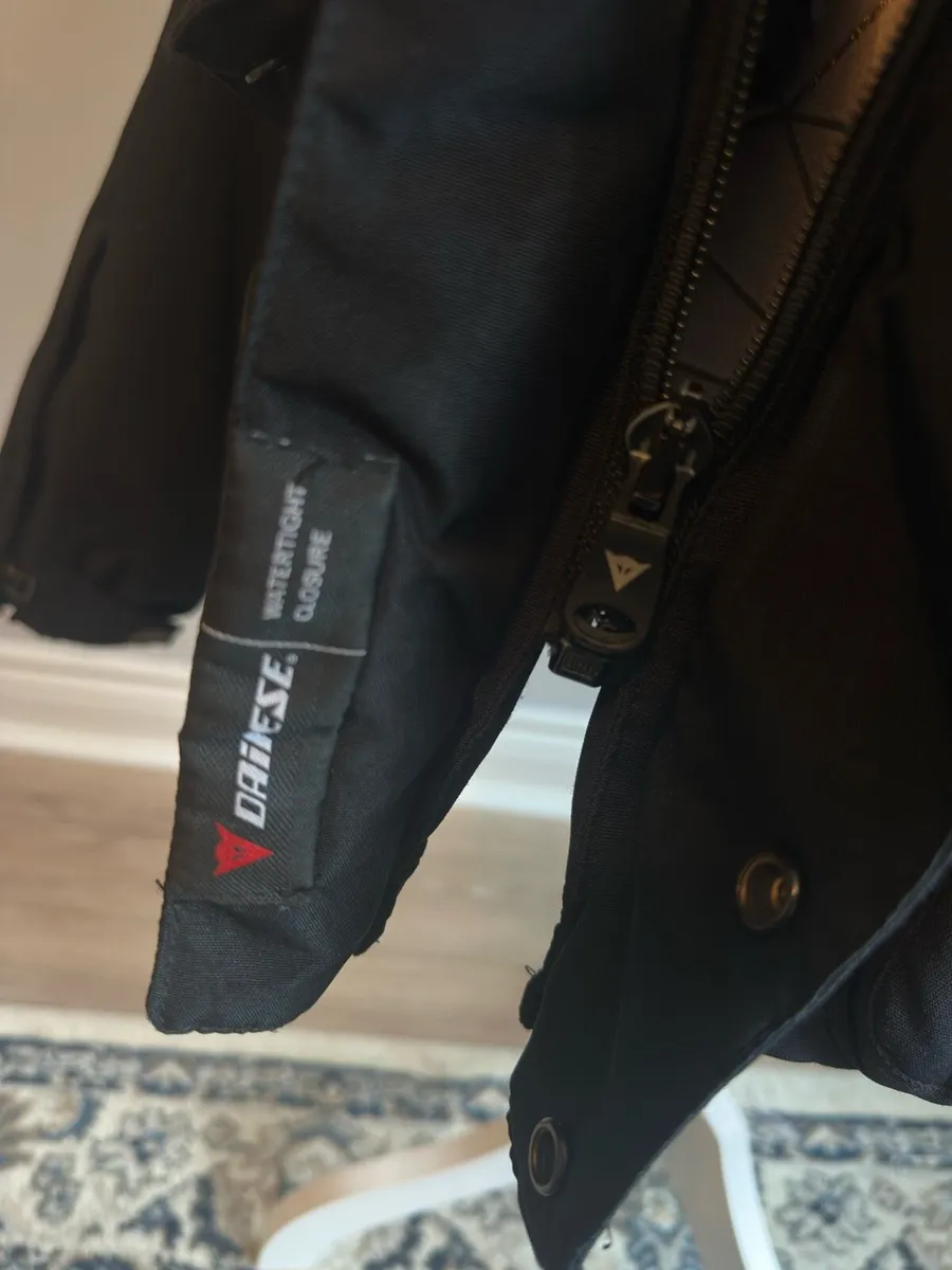 Dainese waterproof 2piece goretex suit - Image 4