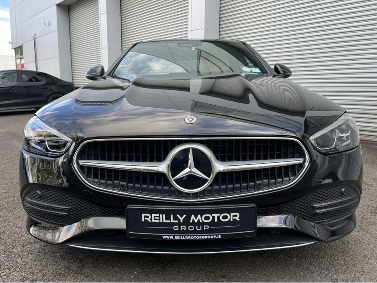 Mercedes-Benz C-Class 2.0 DIESEL C200 AUTO AVANTGA - Image 2