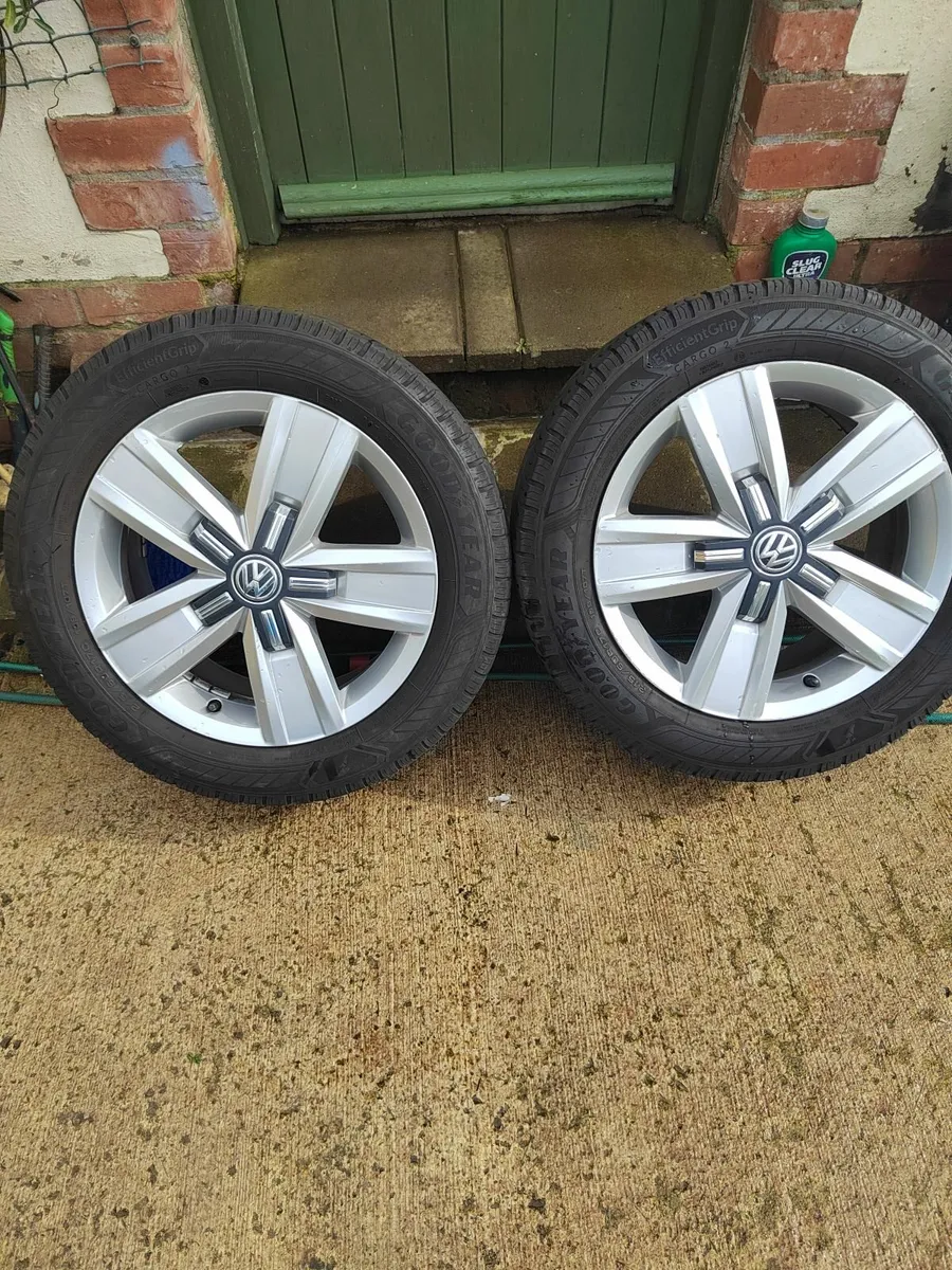 Vw transporter two alloys 17 inch for spare - Image 4