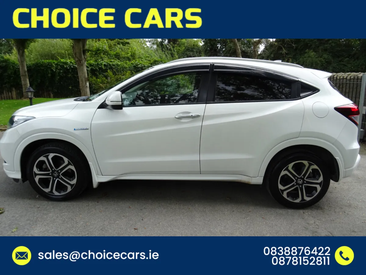 Honda Vezel 1.5 HYBRID AUTO TOP SPEC - Image 3