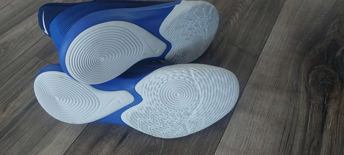 Nike trainers - Image 2
