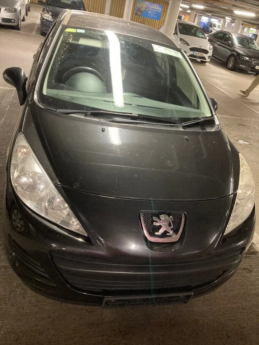 Peugeot 207 - 2011 - Image 1