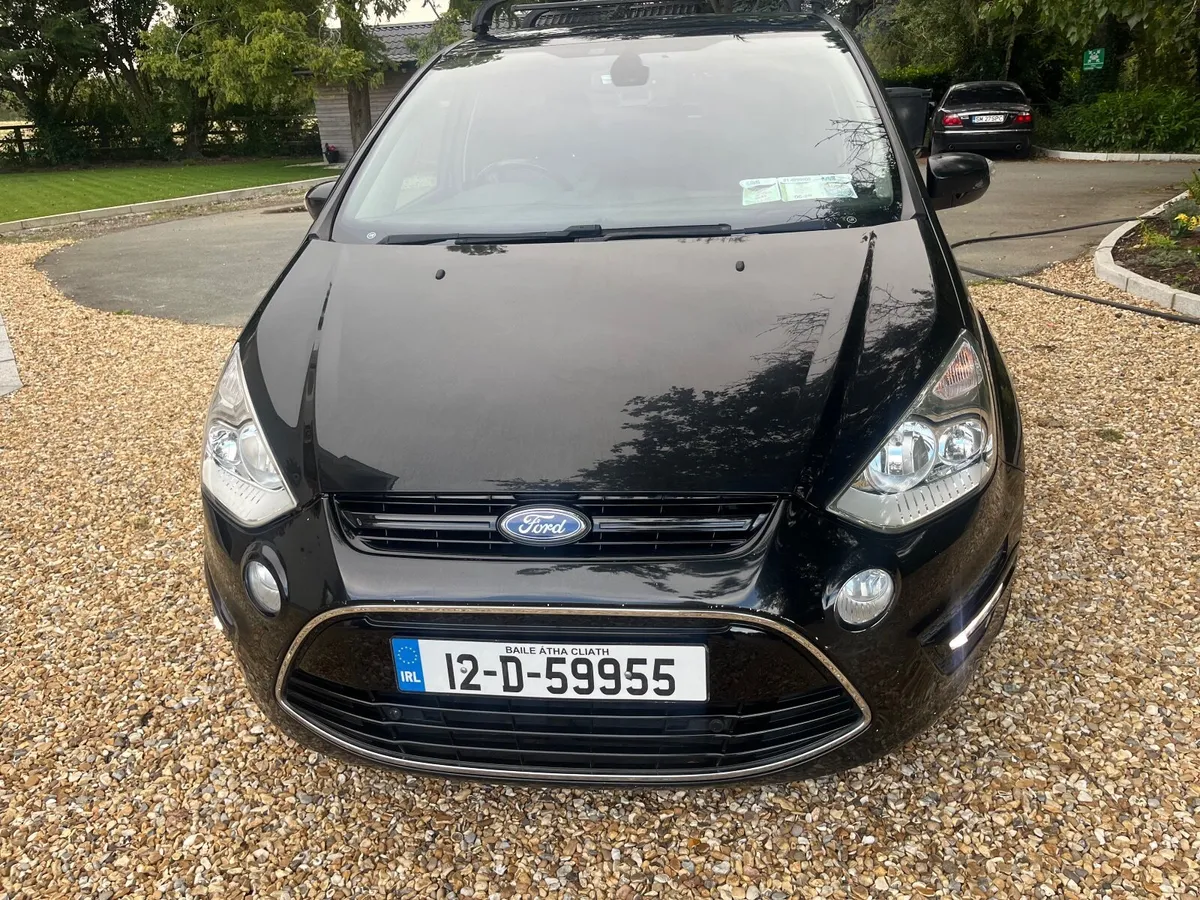 Ford S Max  proper 7 seater full leather hi spec - Image 1
