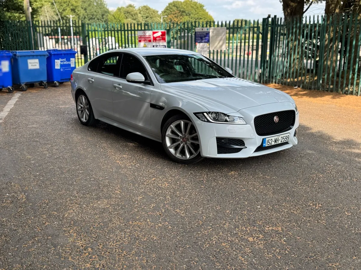 JAGUAR XF R-SPORT - Image 1