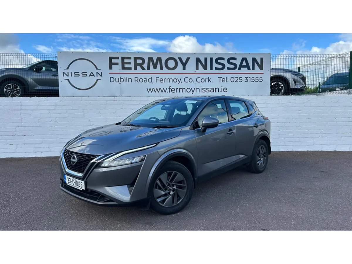 Nissan Qashqai PETROL MANUAL NATIONWIDE WARRANTY + - Image 1