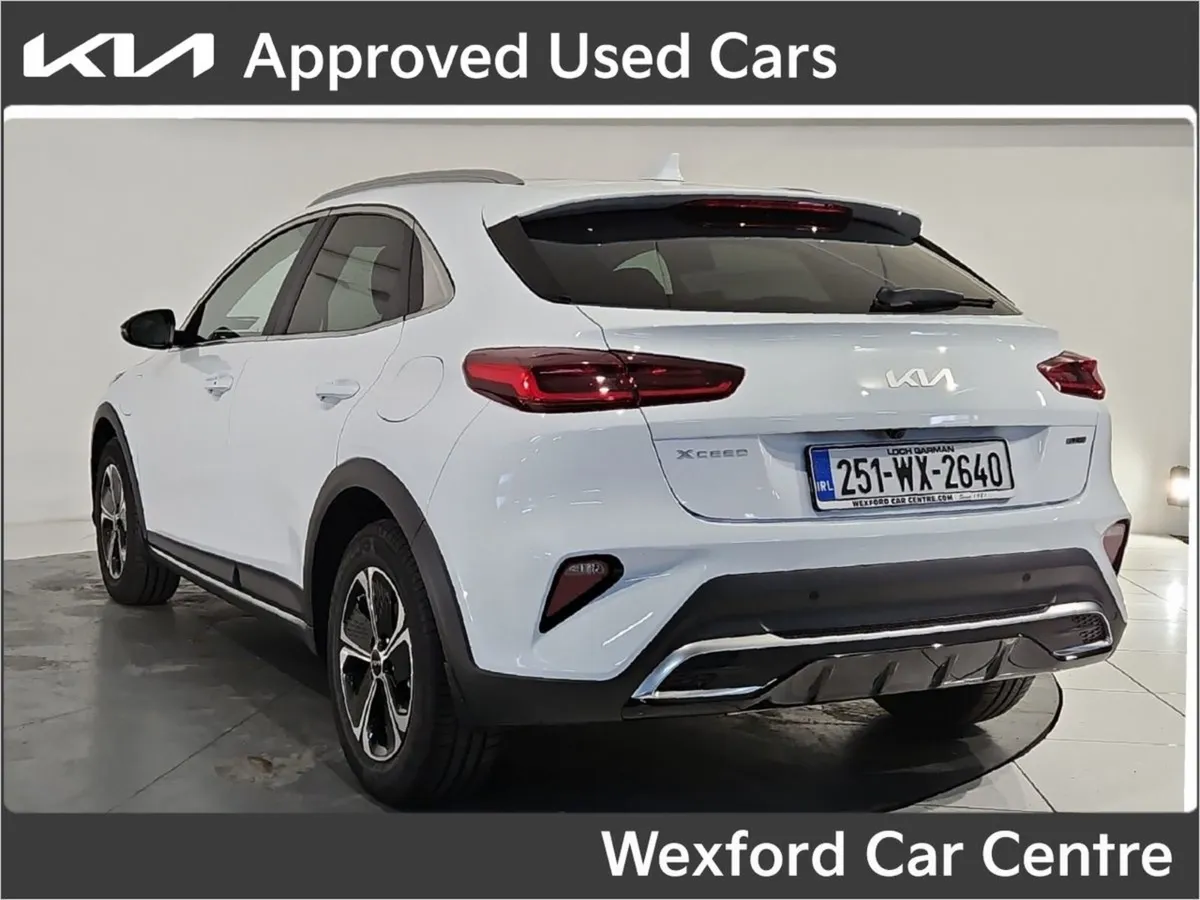 Kia Xceed 1.6 Plug-in Hybrid - Image 4