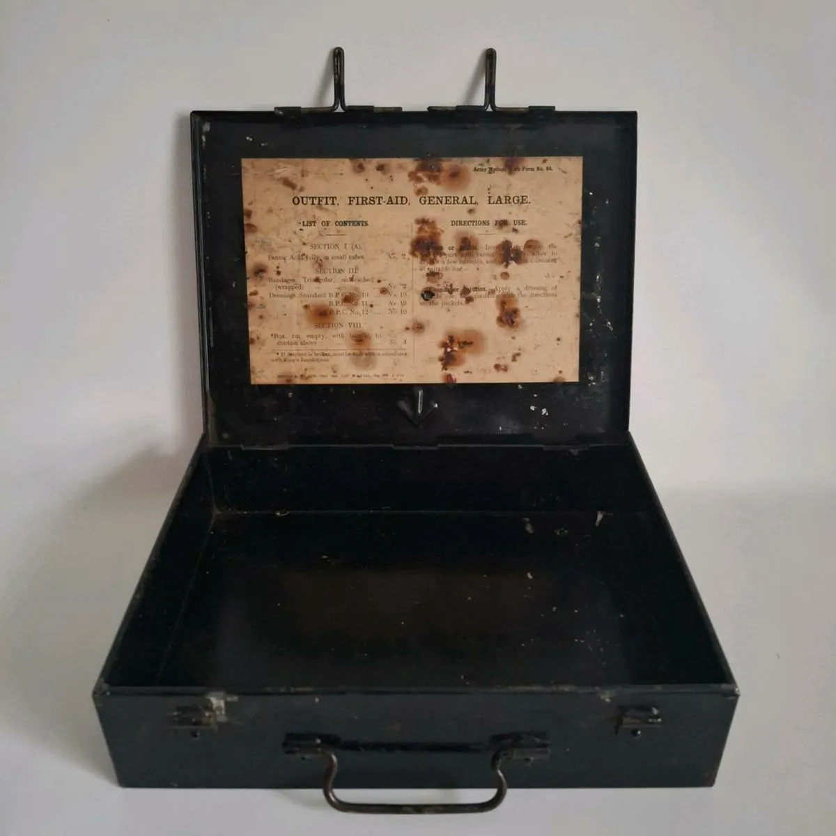 WW2 British Military First Aid Kit - Image 2