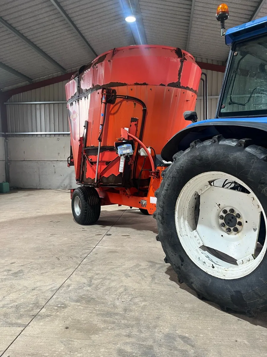 Kuhn diet feeder - Image 2