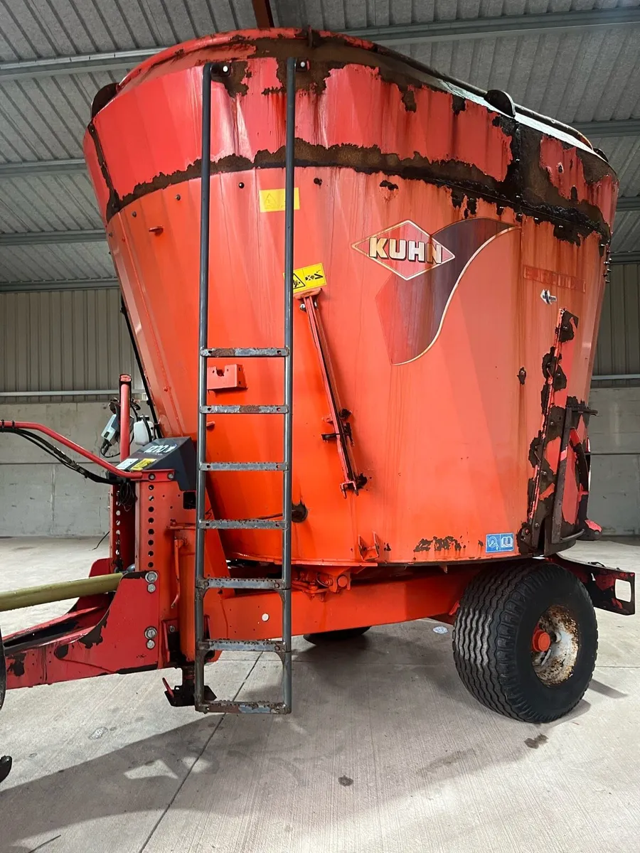 Kuhn diet feeder - Image 4