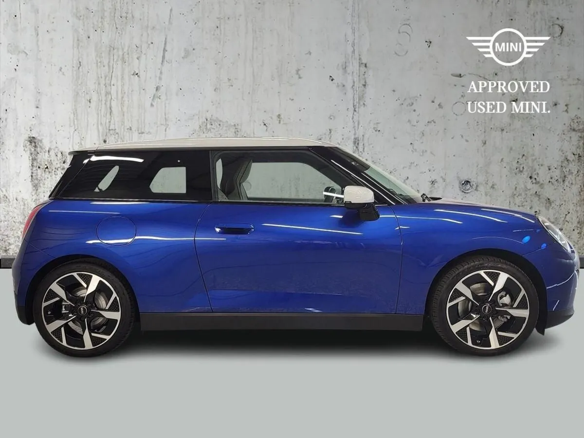 MINI HATCH Cooper SE - Image 3