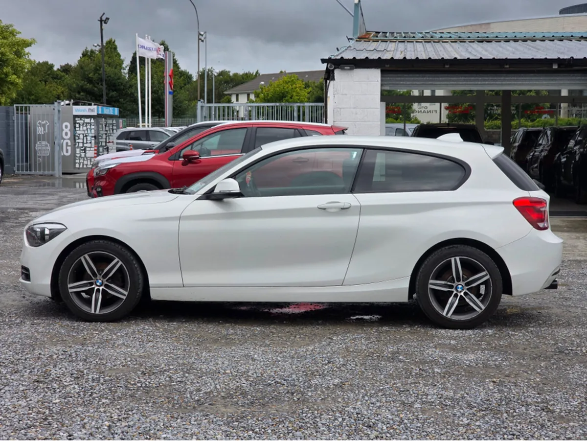 BMW 1-Series 114D SPORT Z1AY 2DR - Image 3