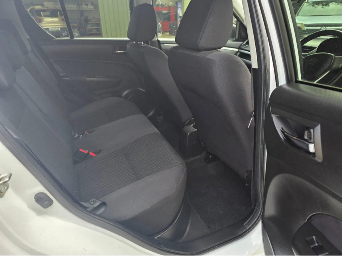 Suzuki Swift ZC72S 5DR AUTO - Image 2