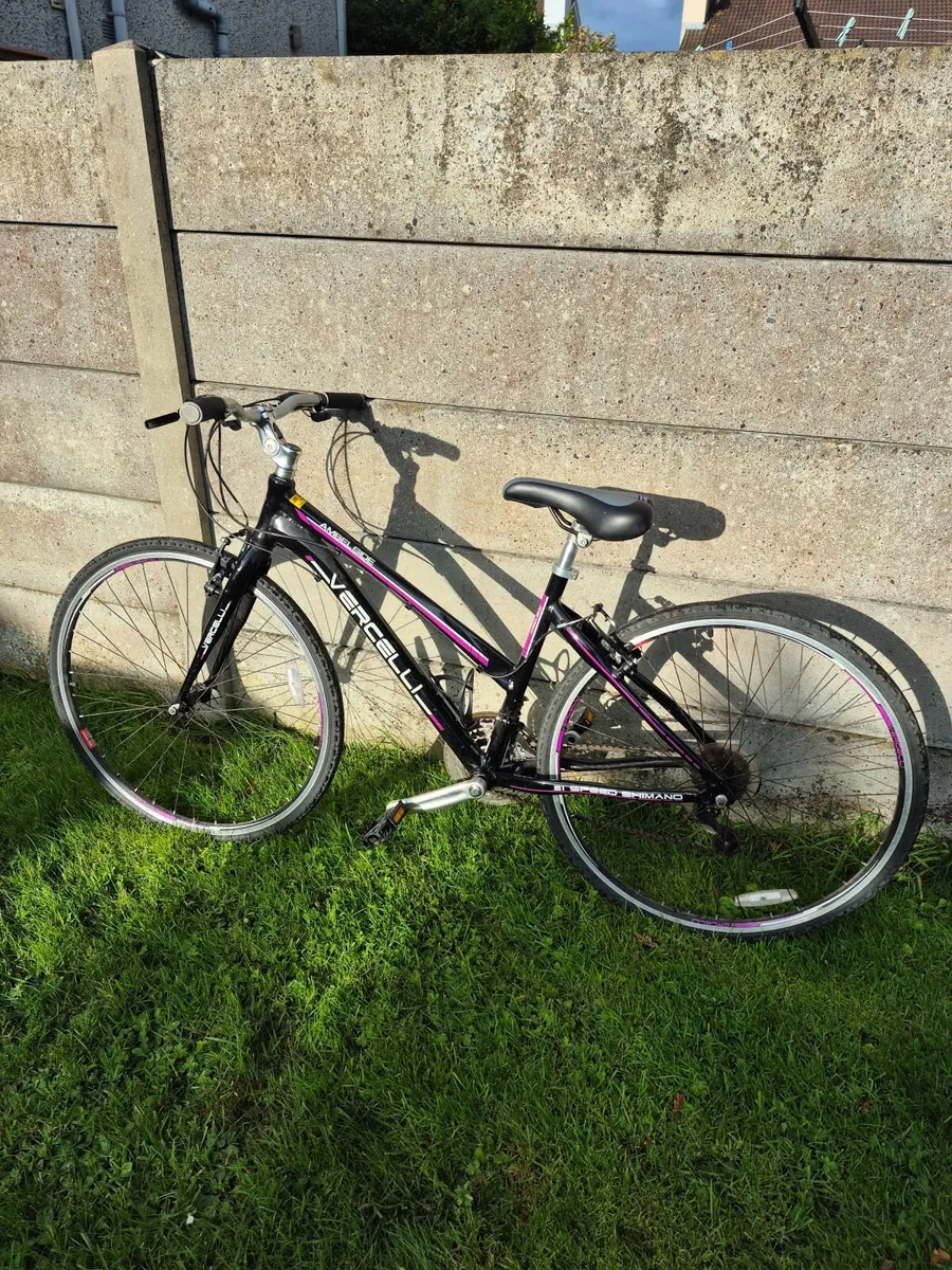 Women's Hybrid Bike - Image 1
