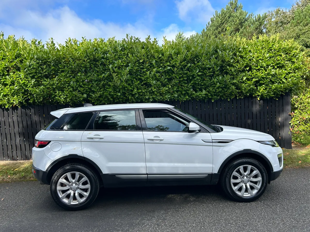 17 Range Rover Evoque Tiny Km 1 Owner 83klms - Image 2
