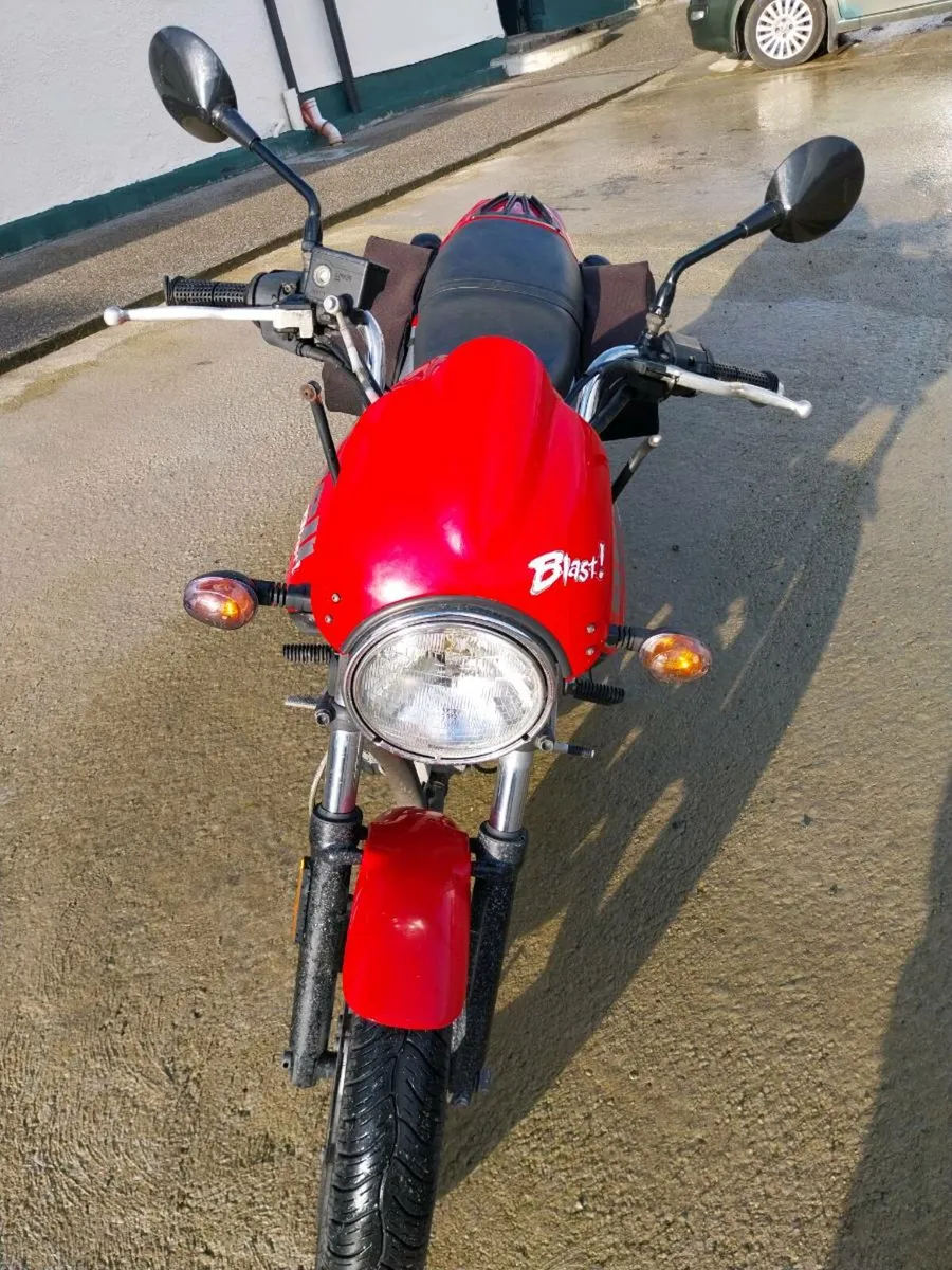 Motorcycle - Image 2