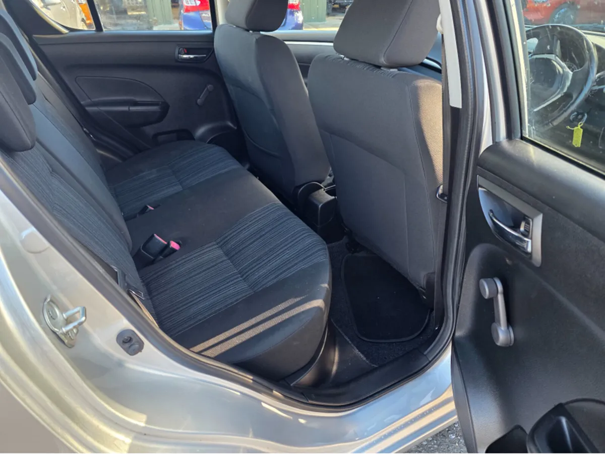 Suzuki Swift 1.2 GL 5DR 4DR - Image 2