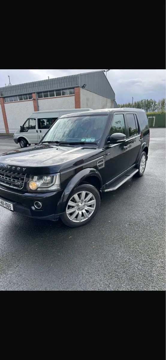 Land Rover Discovery - Image 1