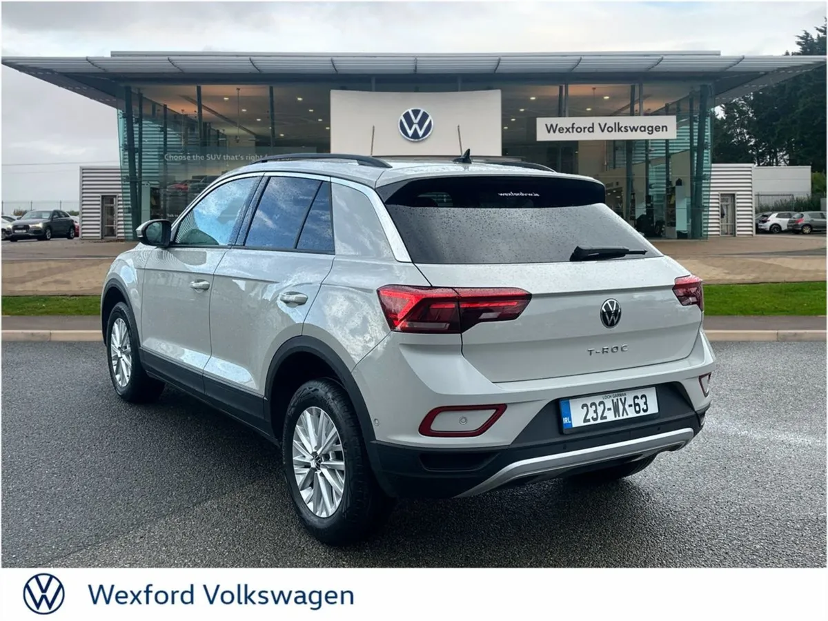 Volkswagen T-Roc Life 2.0tdi 116HP Manual - Image 4