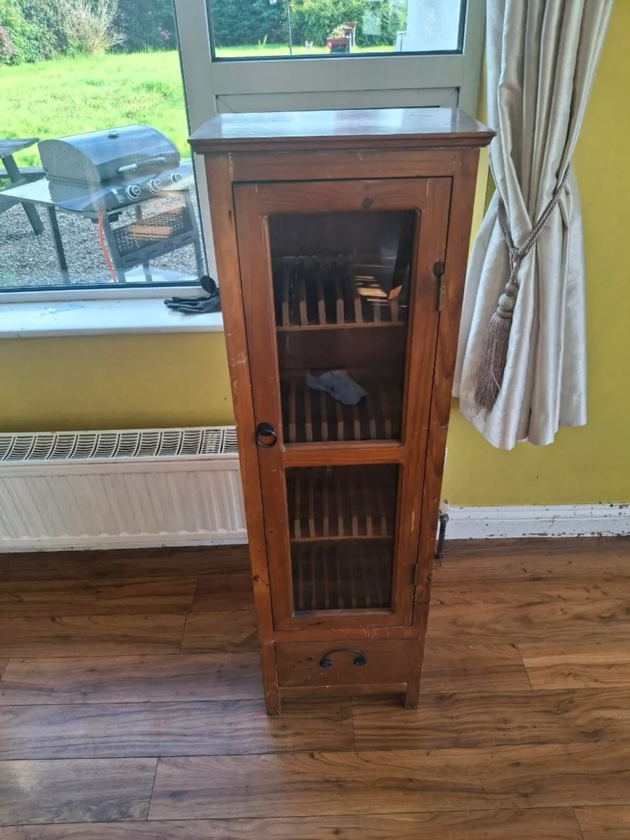 CD HOLDER - Image 1