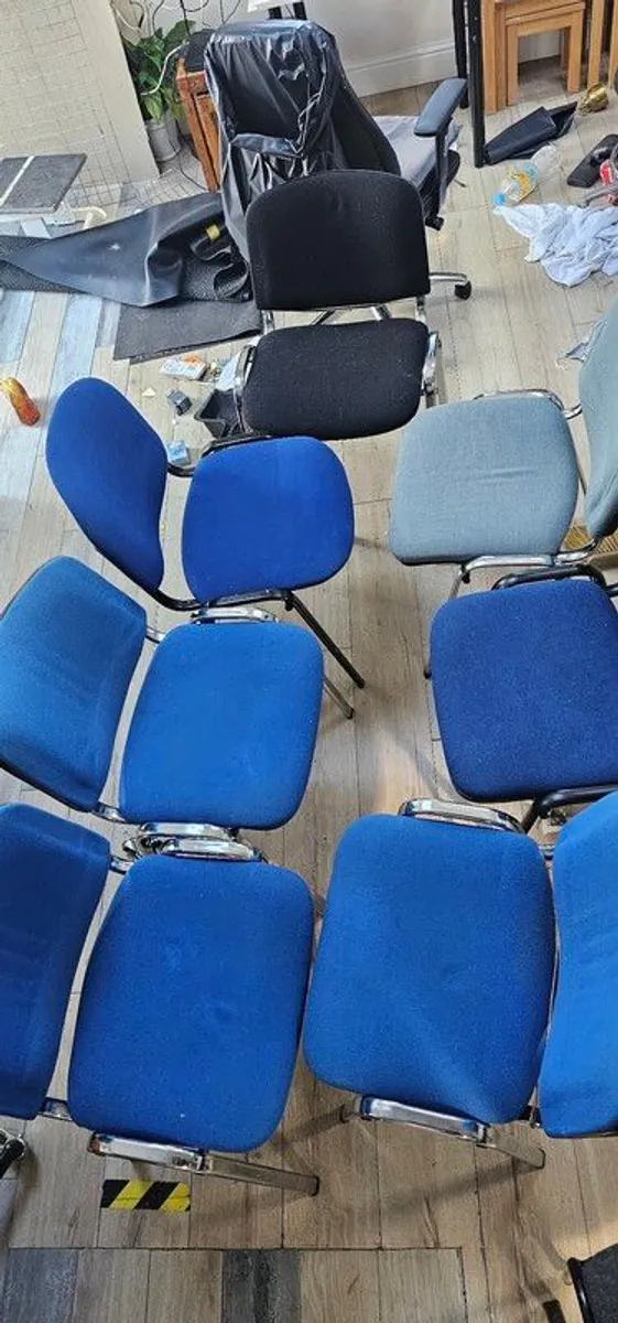 Chairs x 7 - Image 4
