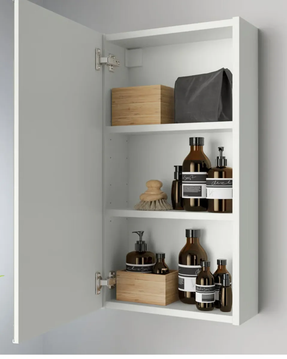 IKEA mirror cabinet - Image 4