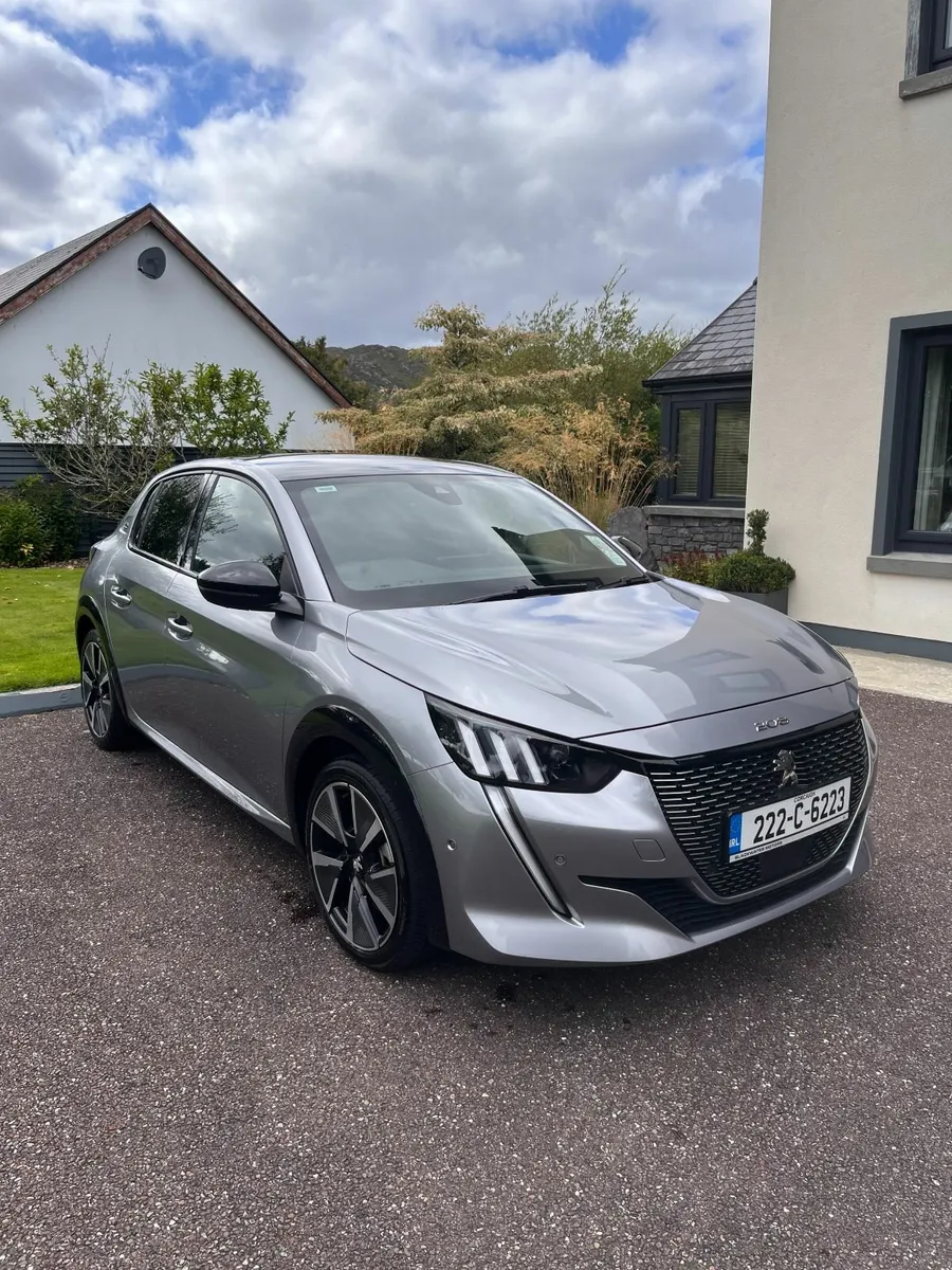 Peugeot 208 2022 - Image 1