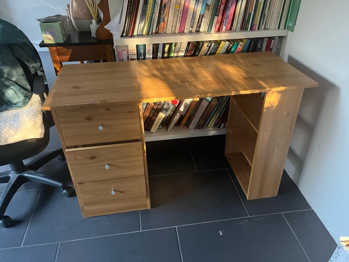 Desk - Image 3