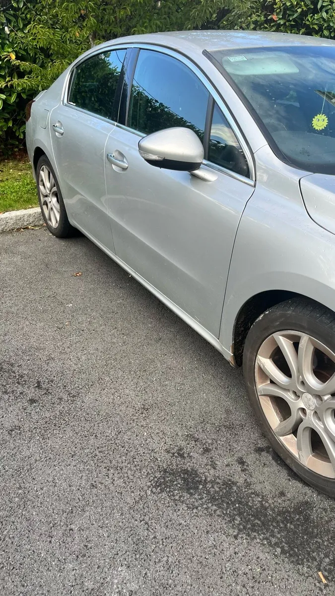 ***BREAKING*** 255,000km genuine mileage - Image 4