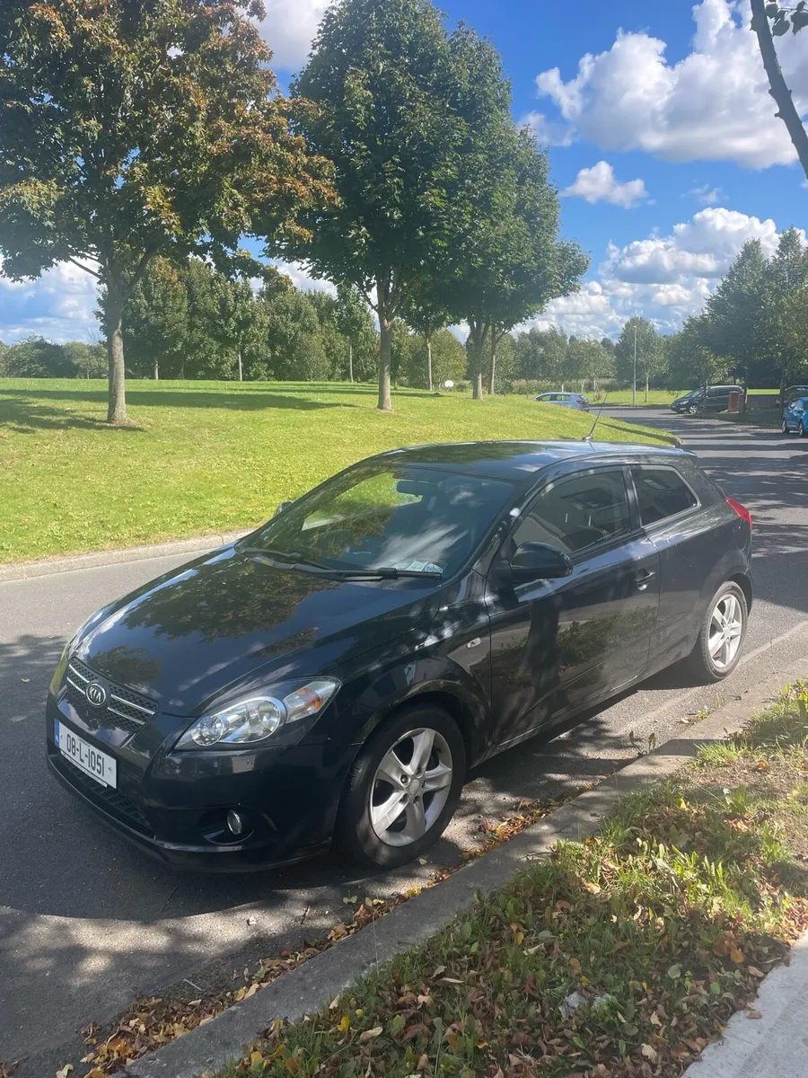 KIA PRO-CEED 1.4 EX BLACK, 2008 - Image 1